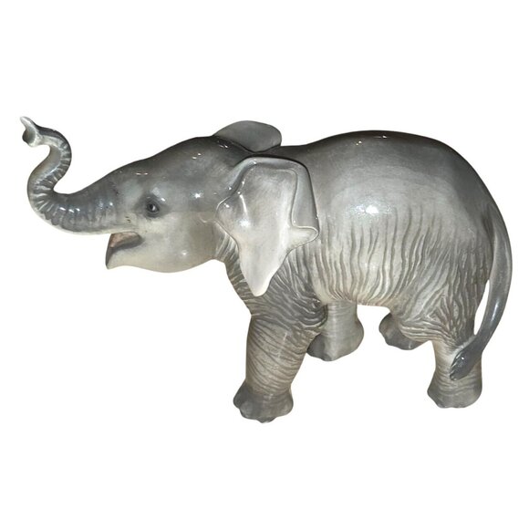 Efchenbach Bavaria Elephant Figurine Germany Porcelain 5" Rare Collectible - Picture 1 of 16